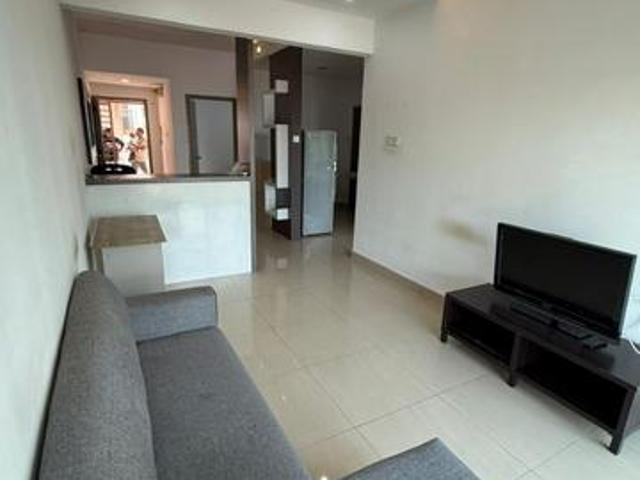 Suriamas Suites Larkin 2Bedroom Fully Low Rental Balcony Near CIQ