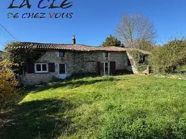 Surin 79220 Achat / Vente maison 3 pièces t3