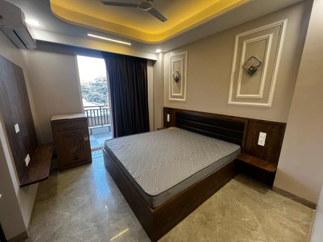 Sushant Lok Iii, Sector 57 1 Bedroom 100 Sq. Yd. Builder Floor in Sushant Lok Iii Gurgaon Listing ID: #10351