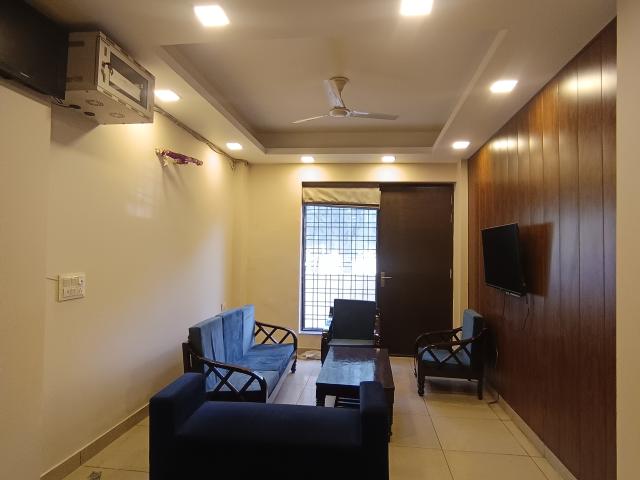 Sushant Lok Iii, Sector 57 2 Bedroom 1450 Sq. Ft. Builder Floor in Sushant Lok Iii Gurgaon Listing ID: #10384