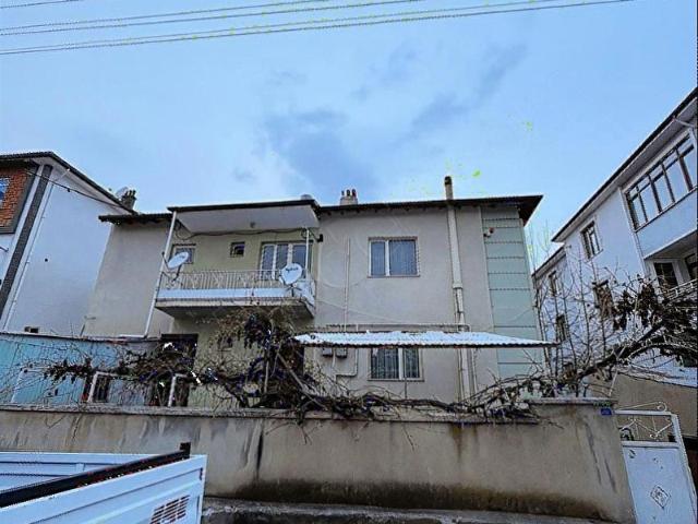 Süslü Gayrimenkul'den Yavuz Selim Mah Satılık 3+1 Daire