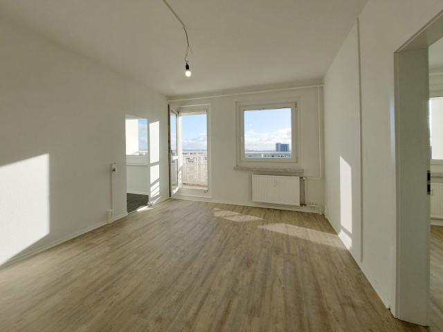 Süße 2 Zimmer Wohnung mit Balkon sucht DICH! Dein neues Zuhause in Dresden wartet! AB SOFORT!