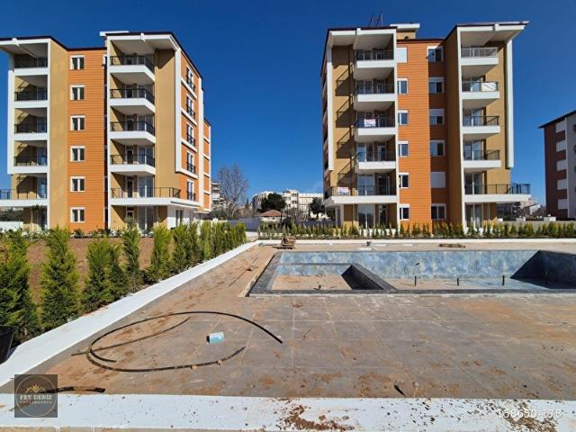 SÜTÇÜLER'DE KEPEZ DEV HAST 800m EBEVEYN BNY HAVUZLU 2+1 DAİRE