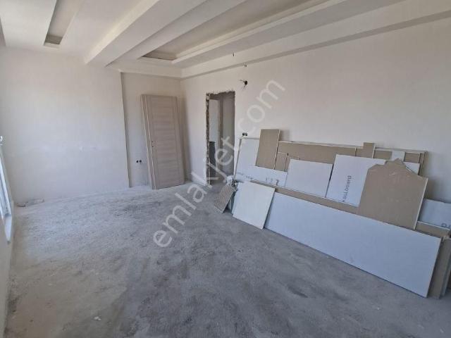 Sütlüce Mahallesinde Sıfır 2+1 Dublex Daire Fırsatı!