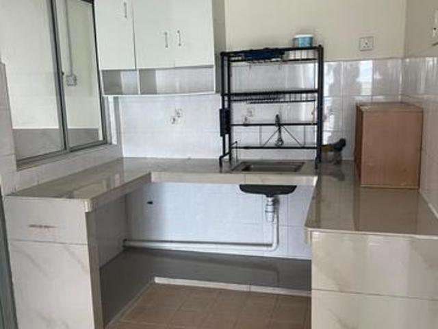 Sutramas Apartment Puchong Near IOI Mall Near LRT Station