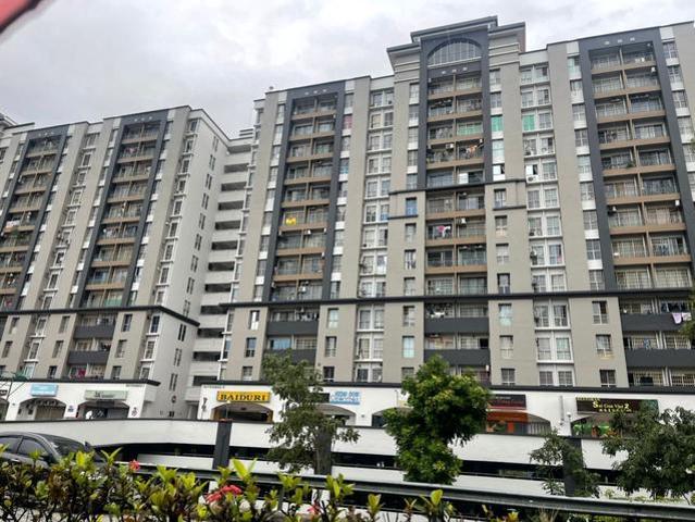 Sutramas ApartmentPuchong near IOI Mall Setia Walk Binary U MRT