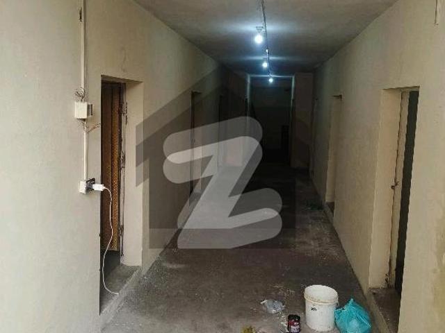 Suwa Asil Main Ferozpur Road 12 Marla Basement 11 Room Available For Rent Use Faimly Plant Factory Worker Etc Sue e Asal