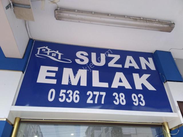 Suzan Emlaktan Eğitim Mah 3+1 Havuzlu Site İçi Genış Ferah Denız Man Kıralık
