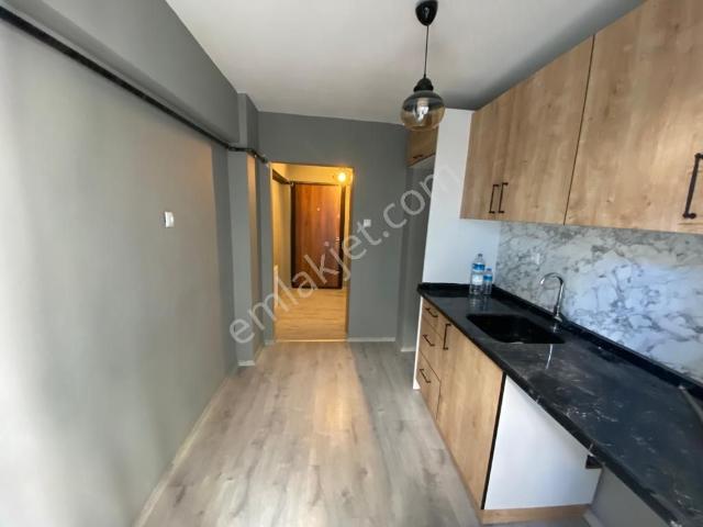 Suzan Emlaktan Guzelyalı Yalı Mah Arakat Temız 2+1 Daire