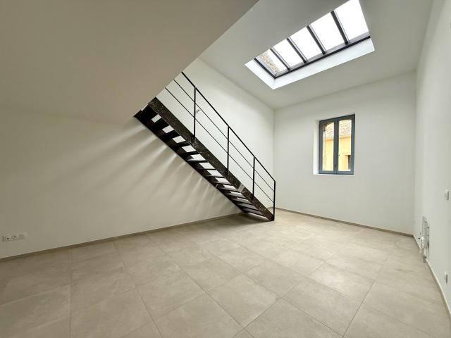 Suze la Rousse Vente Duplex/triplex 26