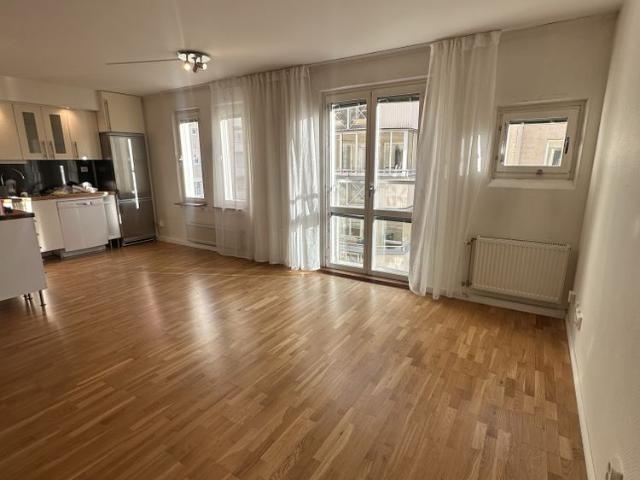 Svartviksslingan, Bromma