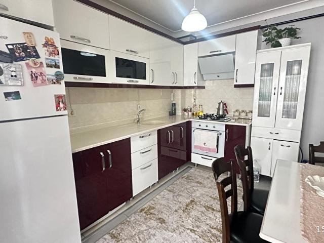 SYM'DEN PINARBAŞI MH ARA KATTA ASANSÖRLÜ FULL YAPILI 3+1 DAİRE!