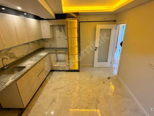 SYM'DEN TANDOĞAN MH KATTA ASANSÖRLÜ FUL YAPILI 3+1SIFIR BİNA