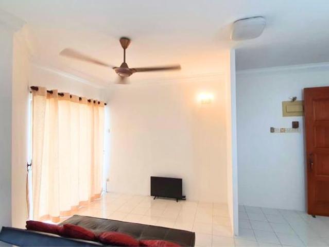 Symphony Park 750sqft Partly Furnished 1 Carpark Jelutong