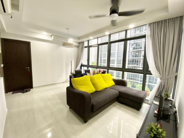 Symphony Suites Condominium For Sale, $1,249,000, 3 Bed 3 Bath 915 sqft $1,365.00 psf