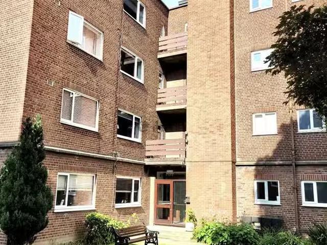 Sycamore House, Mespil Estate, Ballsbridge, Dublin 4 is for rent