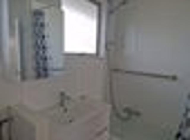 Sydenham, 2 bedrooms, $400 pw