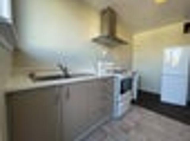 Sydenham, 2 bedrooms, $450 pw
