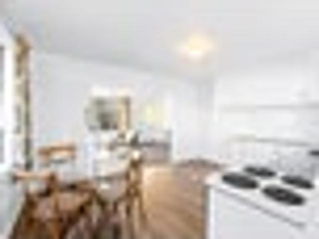 Sydenham, 2 bedrooms, $495 pw