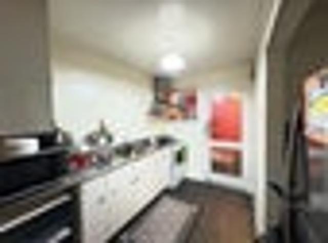 Sydenham, 2 bedrooms, $410 pw