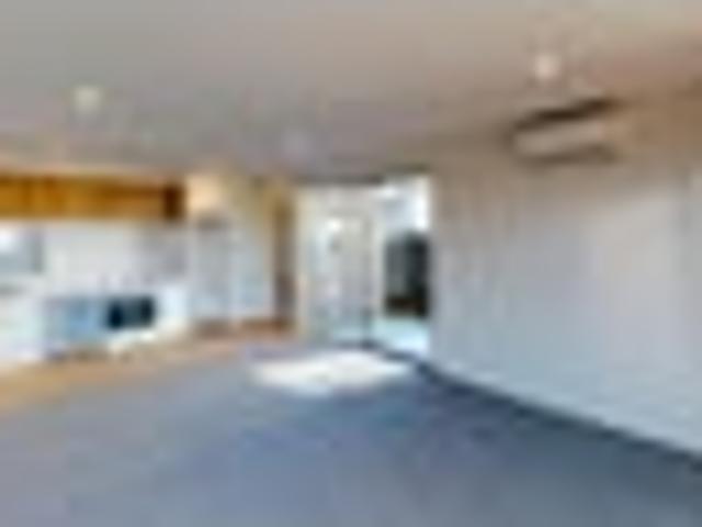 Sydenham, 2 bedrooms, $545 pw