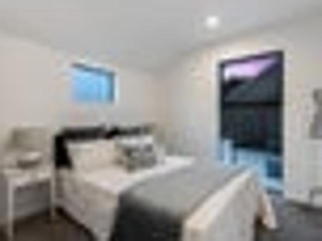 Sydenham, 2 bedrooms, $540 pw
