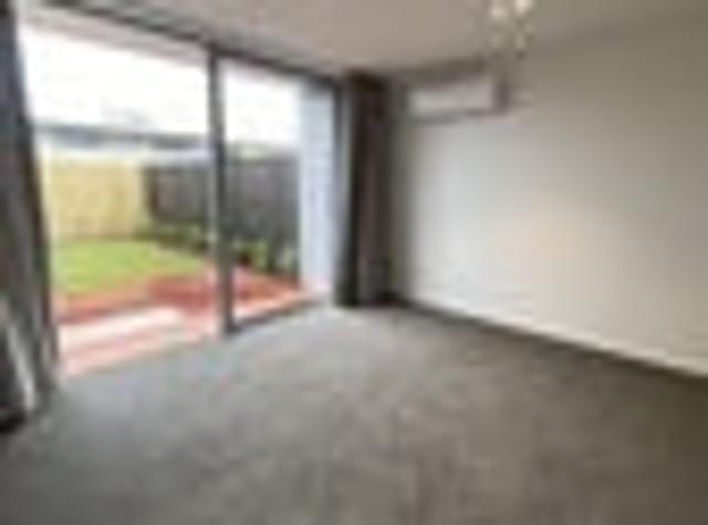 Sydenham, 2 bedrooms, $500 pw
