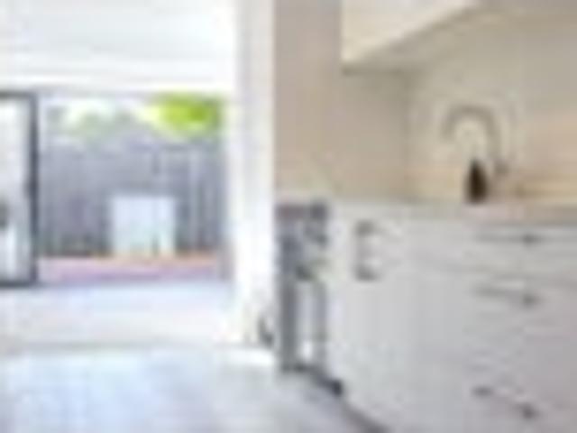 Sydenham, 3 bedrooms, $650 pw
