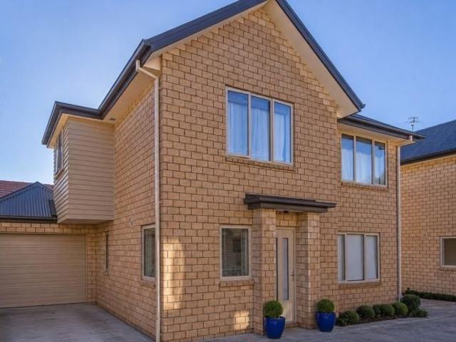 sydenham, 3 bedrooms