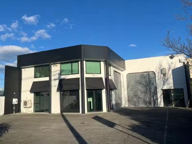 SYDENHAM – STAND ALONE – First National Real Estate