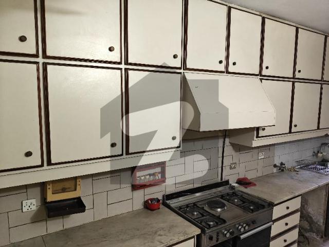 Syed Maratab Ali Road 1 Kanal Double Storey House FCC