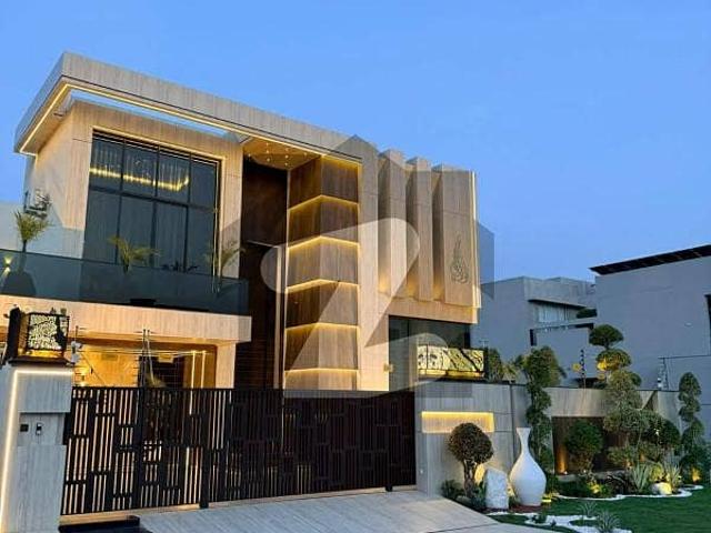 SYED BROTHERS PROUDLY OFFERS: 1 Kanal Elegant And Fully Furnished Modern Bungalow Near Raya Is Available In The Best Block Of DHA Lahore
