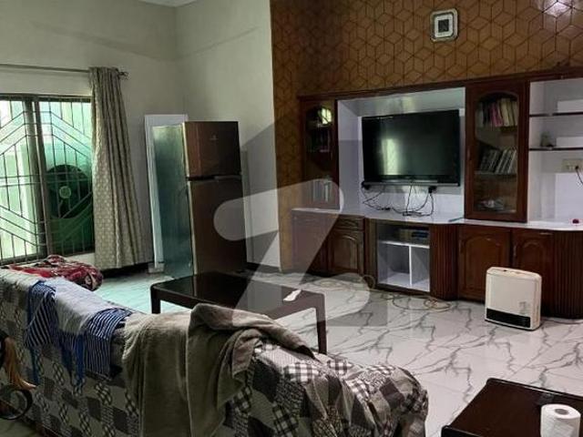 SYED BROTHERS PROUDLY OFFERS: 1 Kanal Elegant And Fully Maintained Single Story Bungalow Is Available In The Best Block Of DHA Lahore. DHA Phase 4