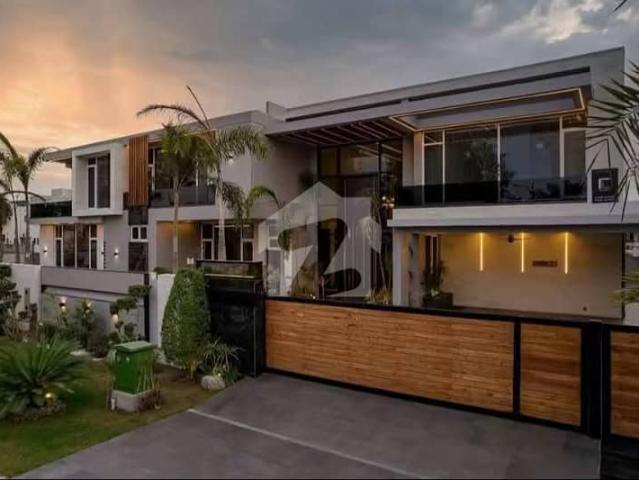 SYED BROTHERS PROUDLY OFFERS 2 Kanal Elegant And Full Furnished Bungalow With Swimming Pool Near To DHA Raya, Park And Mosque Is Available In The Best Block Of DHA Lahore