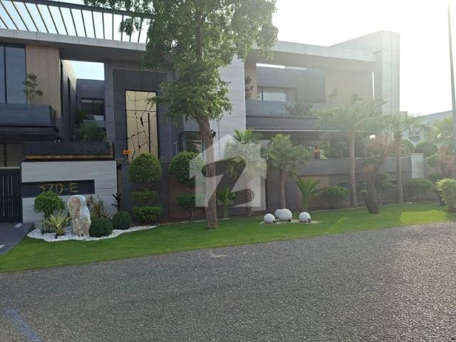 SYED BROTHERS PROUDLY OFFERS: 2 Kanal Elegant And Fully Furnished Modern Bungalow With Swimming Pool Is Available In The Best Block Of DHA Lahore