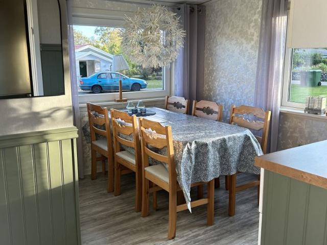 Syrsevägen, Falkenberg