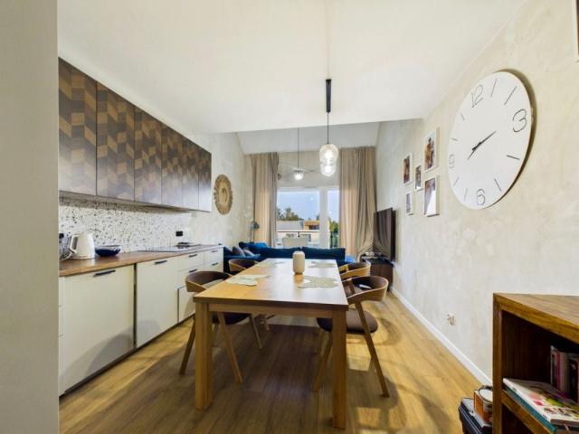 Syta 85 m², Warszawa