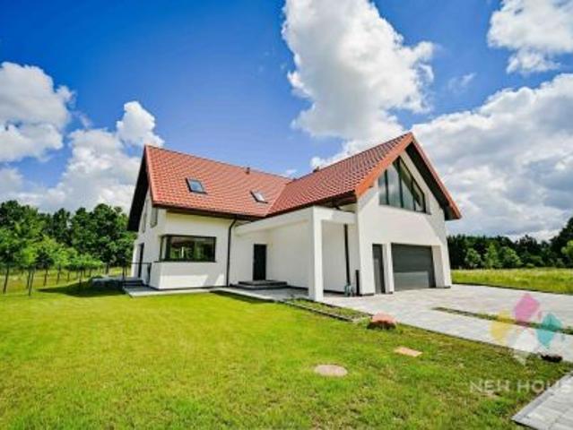Sząbruk, ul. Różana, 140 m² Dom