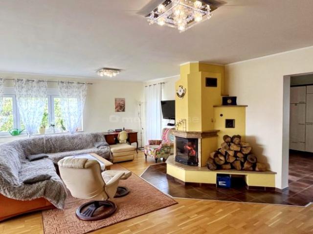 Szmaragdowa 428 m², Niekanin