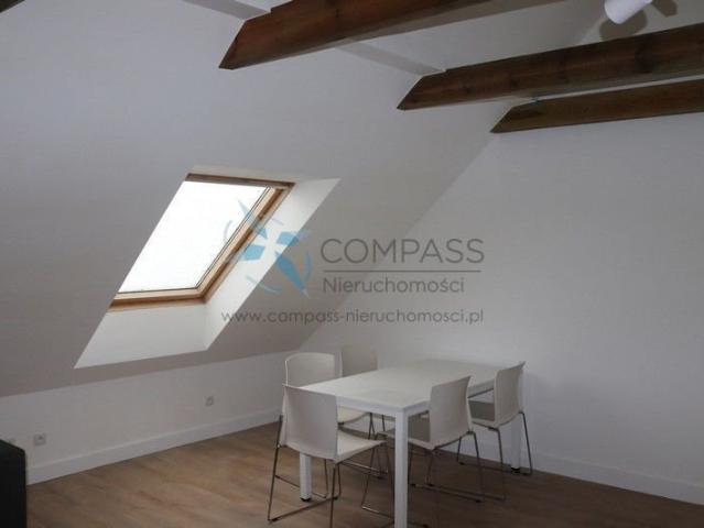 Nowoczesna kawalerka z klimatyzacją, blisko centrum