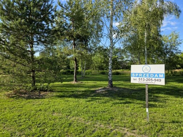 Szczęśliwa 941 m², Okuninka