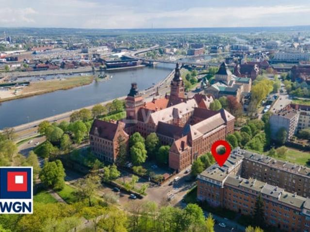 Szczecin Grodzki, Szczecin, Wały Chrobrego, Jarowita