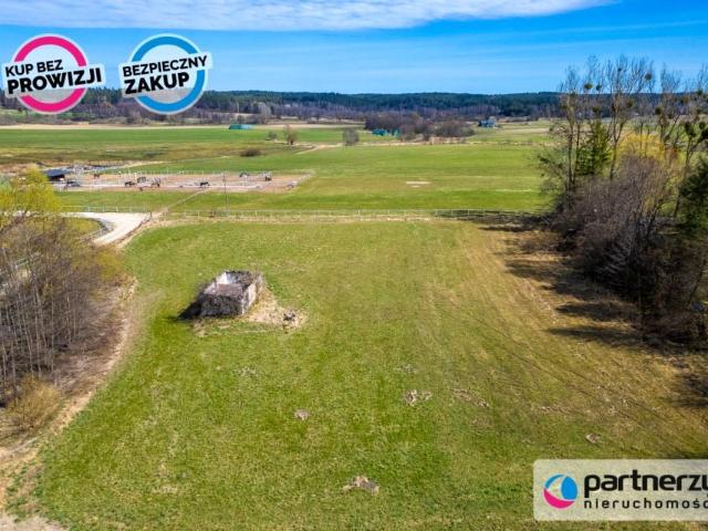 Szeroka 1 370 m², Niestępowo