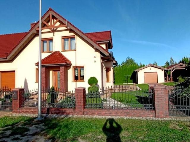 Szkolna 9 179 m², Władzimirów