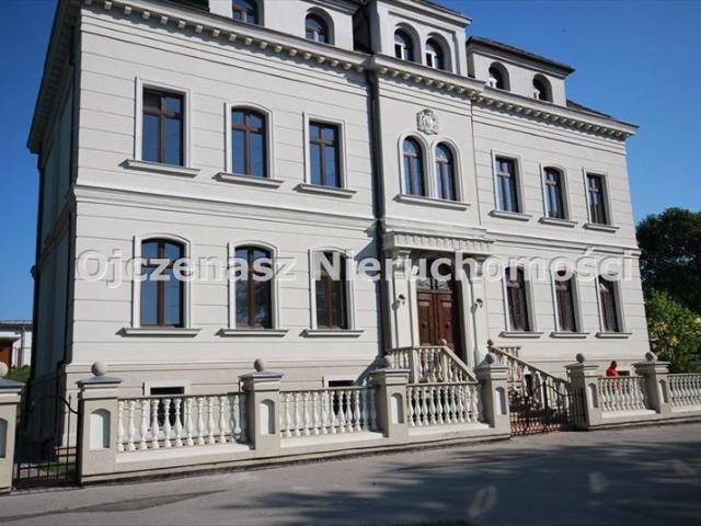 Szubin, 940 m2